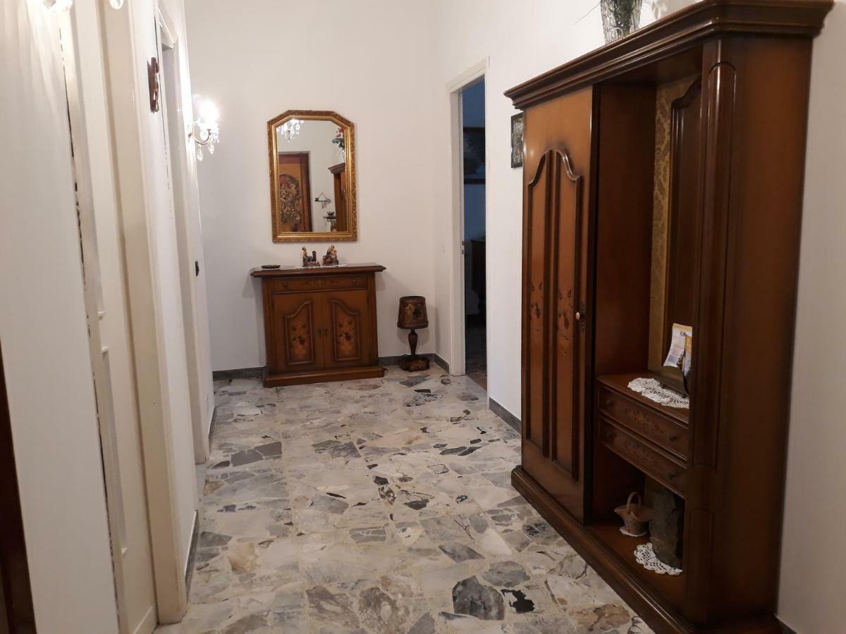 Giaveno, Apartment "Margherite" A Pochi Passi Dal Centro, Wifi Exterior foto